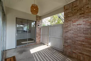 20 Charleston Street N, Sugar Land, TX 77478 - Photo 13