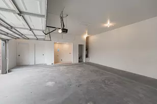 20 Charleston Street N, Sugar Land, TX 77478 - Photo 27