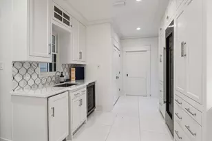 1702 South Blvd, Houston, TX 77098 - Photo 11