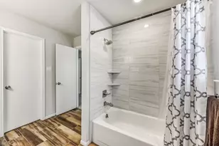 9114 Woodhouse Dr, Spring, TX 77379 - Photo 21