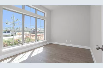 12727 Copperbush Drive, Conroe, TX 77302 - Photo 9