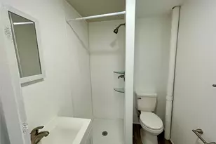 1814 Ave M 1/2, Galveston, TX 77550 - Photo 7