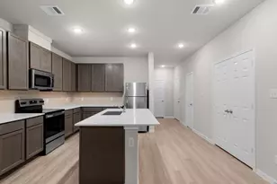 9024 Madera Rd, Houston, TX 77078 - Photo 3
