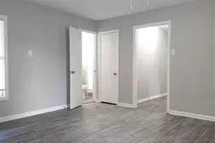 402 S Blackwell St, La Porte, TX 77571 - Photo 15