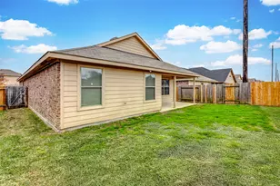 1355 Lariat Rdg Trl, Houston, TX 77049 - Photo 27