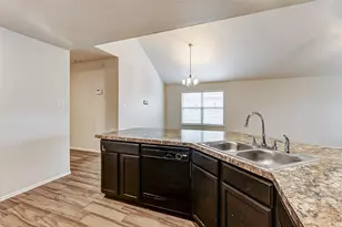 1355 Lariat Rdg Trl, Houston, TX 77049 - Photo 13