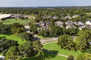 5326 Hanneck Valley Ln, Katy, TX 77450 - Photo 5