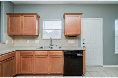 14034 Chelseahurst Lane, Houston, TX 77047 - Photo 17