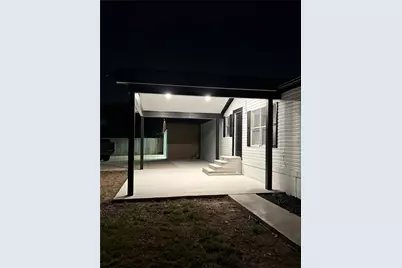 2426 N Battlebell Road, Highlands, TX 77562 - Photo 5