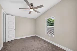 2426 N Battlebell Rd, Highlands, TX 77562 - Photo 41