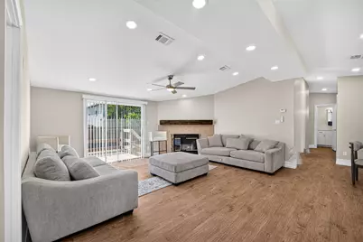 2426 N Battlebell Road, Highlands, TX 77562 - Photo 19