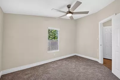 2426 N Battlebell Road, Highlands, TX 77562 - Photo 43