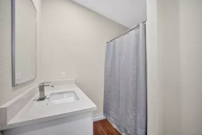 2426 N Battlebell Road, Highlands, TX 77562 - Photo 35