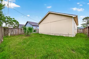 11918 Greensbrook Forest Dr, Houston, TX 77044 - Photo 35