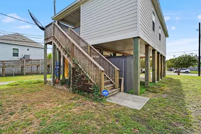 710 35th Street, Galveston, TX 77550 - Photo 17
