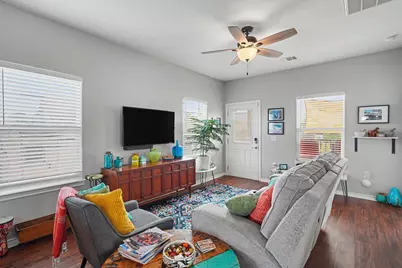 710 35th Street, Galveston, TX 77550 - Photo 5