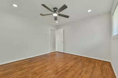 4725 9th Street #A, Bacliff, TX 77518 - Photo 17