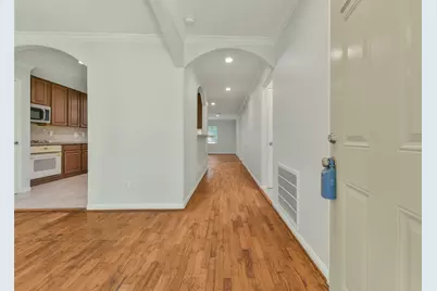4725 9th Street #A, Bacliff, TX 77518 - Photo 3