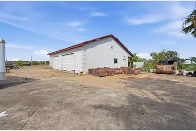 1500 Blue Water Drive, Freeport, TX 77541 - Photo 23