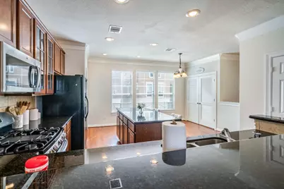 3210 Clearview Circle, Houston, TX 77025 - Photo 13