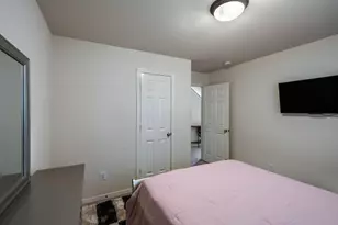 3210 Clearview Cir, Houston, TX 77025 - Photo 33