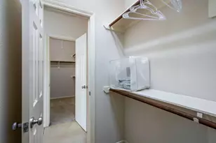 3210 Clearview Cir, Houston, TX 77025 - Photo 33