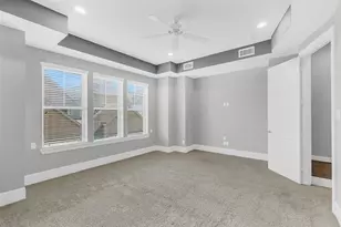 714 N Shepherd Dr, Houston, TX 77007 - Photo 17