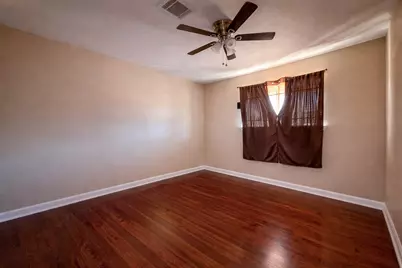 9723 Galaxy Street, Houston, TX 77078 - Photo 5