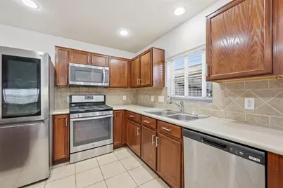5714 La Crema, Missouri City, TX 77459 - Photo 11