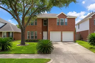 16127 Eaglewood Spring Ct, Houston, TX 77083 - Photo 1