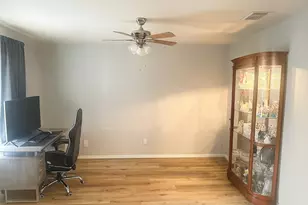 1707 Oak Valley Dr, Kemah, TX 77565 - Photo 9