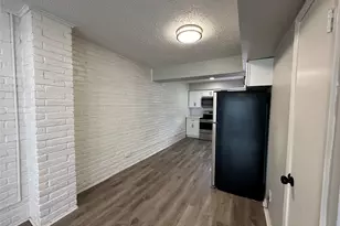 9711 Linkmeadow Ln, Houston, TX 77025 - Photo 5