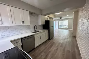 9711 Linkmeadow Ln, Houston, TX 77025 - Photo 7