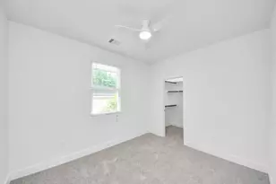 9437 Arledge St, Houston, TX 77075 - Photo 15