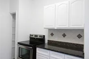 2300 Augusta Dr, Houston, TX 77057 - Photo 5