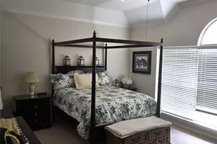 2431 Oyster Loop Dr, Sugar Land, TX 77478 - Photo 9