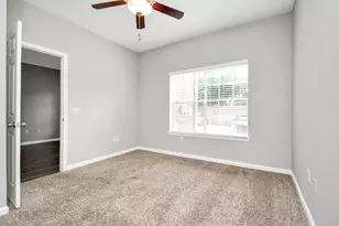 11355 Richmond Ave, South Houston, TX 77082 - Photo 13