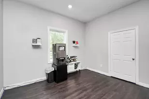 11355 Richmond Ave, South Houston, TX 77082 - Photo 25