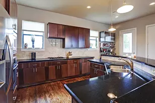 5005 Darling St, Houston, TX 77007 - Photo 9