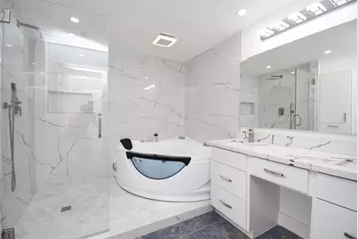 3350 McCue Road #2101, Houston, TX 77056 - Photo 27
