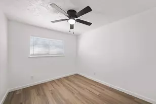 12539 Fern Forest Dr, Houston, TX 77044 - Photo 17