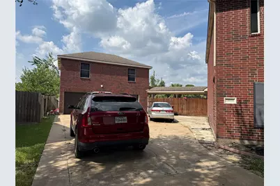 14818 Thomas Mill Lane, Sugar Land, TX 77498 - Photo 3