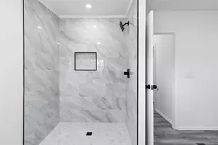 11759 W Hollyhill Dr, Plantersville, TX 77363 - Photo 15