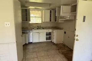 19847 County Rd 319, Brazoria, TX 77422 - Photo 5