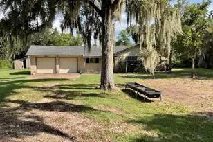 19847 County Rd 319, Brazoria, TX 77422 - Photo 1