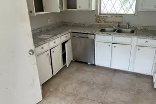 19847 County Rd 319, Brazoria, TX 77422 - Photo 5
