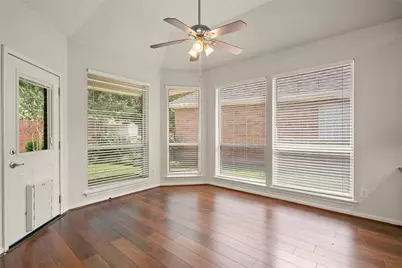 6418 Parkriver Crossing, Sugar Land, TX 77479 - Photo 11