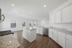 14226 Overbrook Willow Wy, Rosharon, TX 77583 - Photo 13