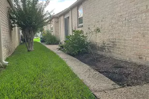 314 Fox Briar Ln, Sugar Land, TX 77478 - Photo 21