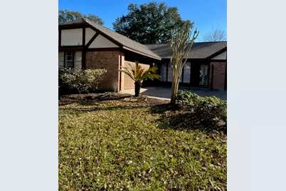 16326 Locke Haven Drive, Houston, TX 77059 - Photo 17